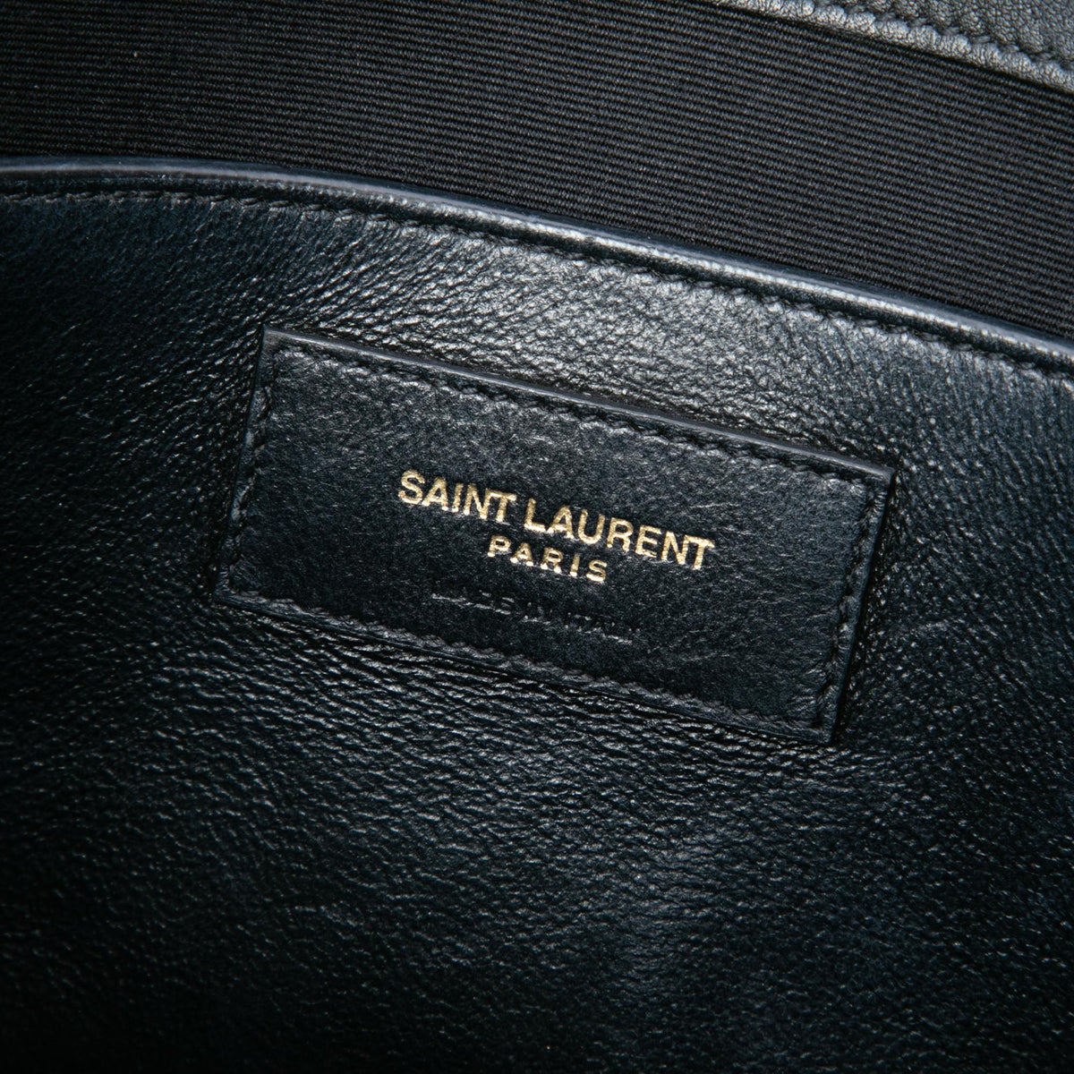 Saint Laurent Medium Patent Manhattan Shoulder Bag - Black