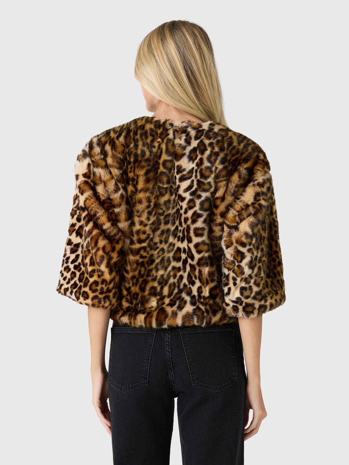 The Latest Women's Dulce Faux Fur Top