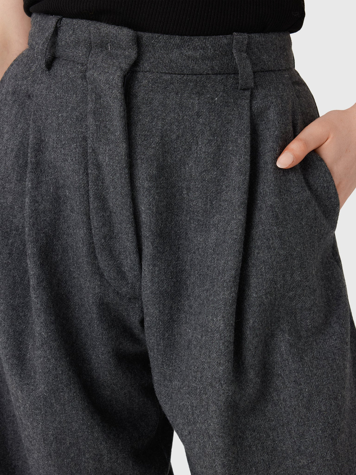 The Latest Women's Billie Wool Trouser
