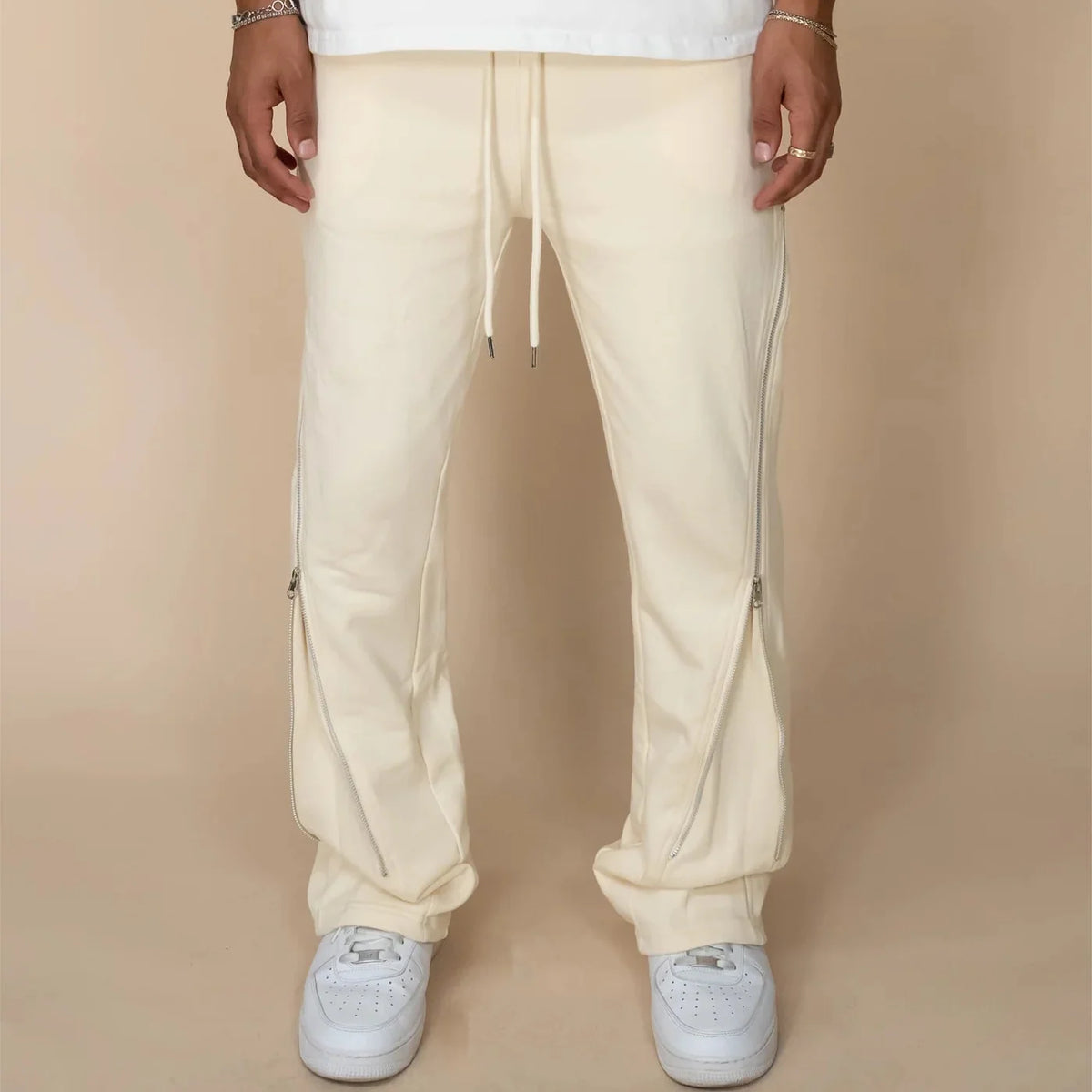 EPTM ZIP FLARED SWEATPANTS CREAM
