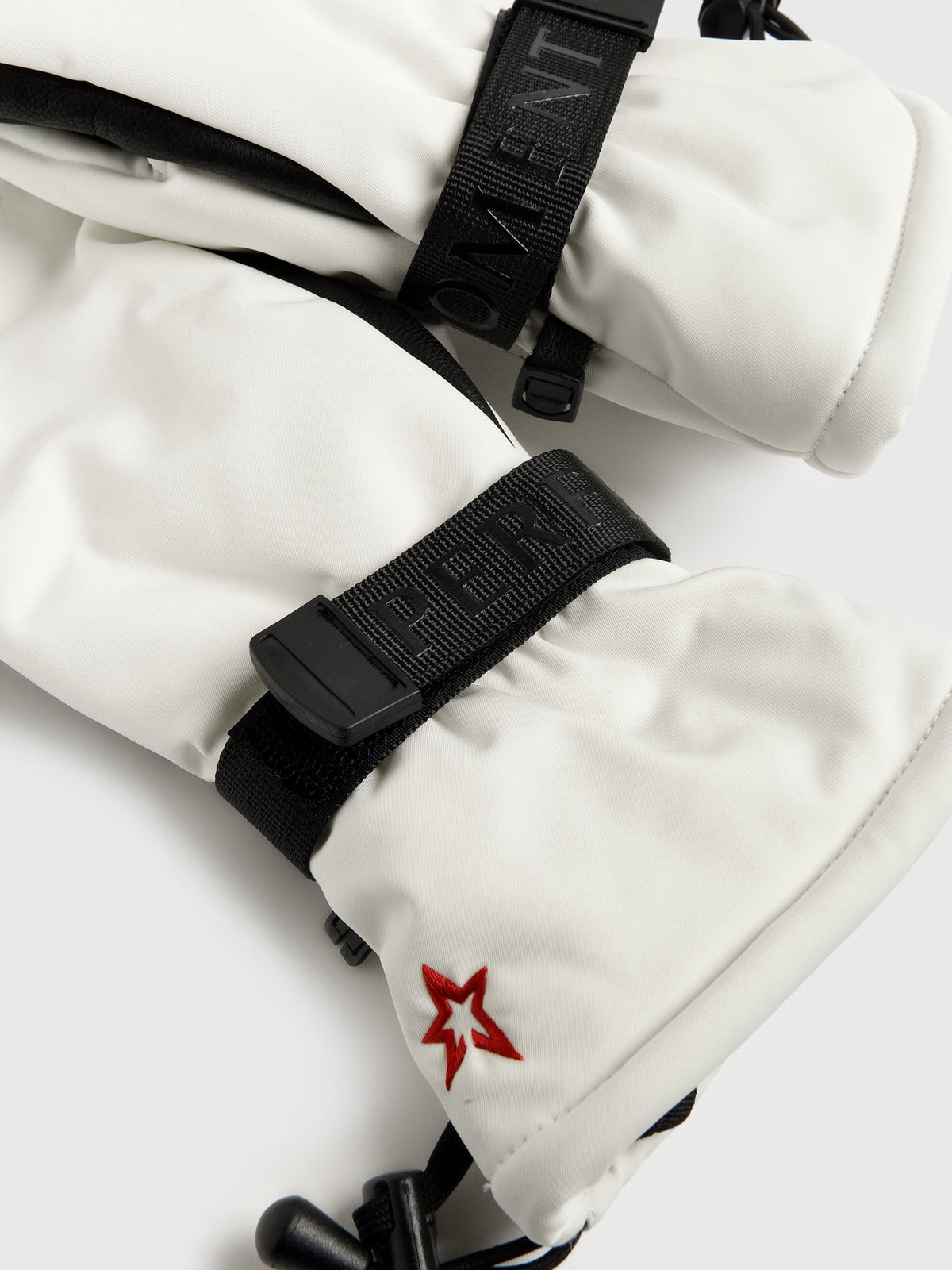 Perfect Moment Women's Davos Mitts