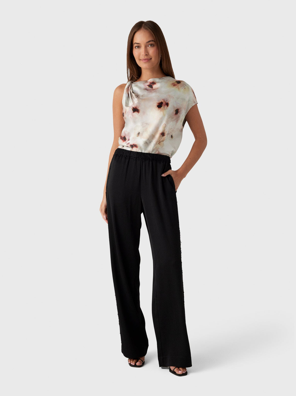 Vince Women's Mid-Rise Lace-Trim Pull-On Pant
