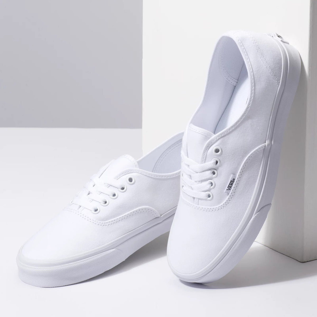 Vans Authentic True White