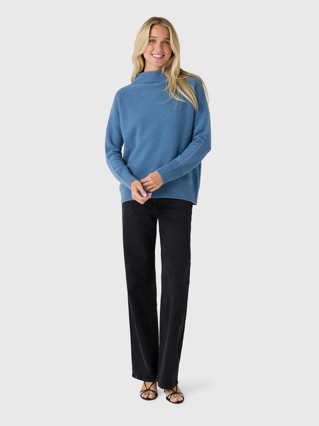 Vince Women's Plush Cashmere Funnel-Neck Sweater