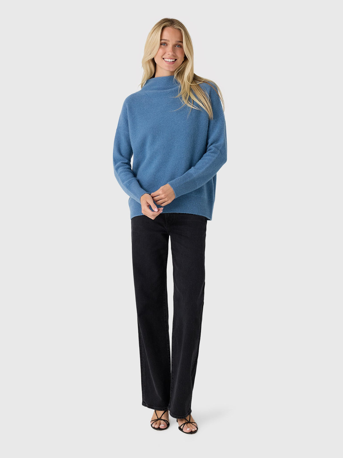 Vince Women's Plush Cashmere Funnel-Neck Sweater
