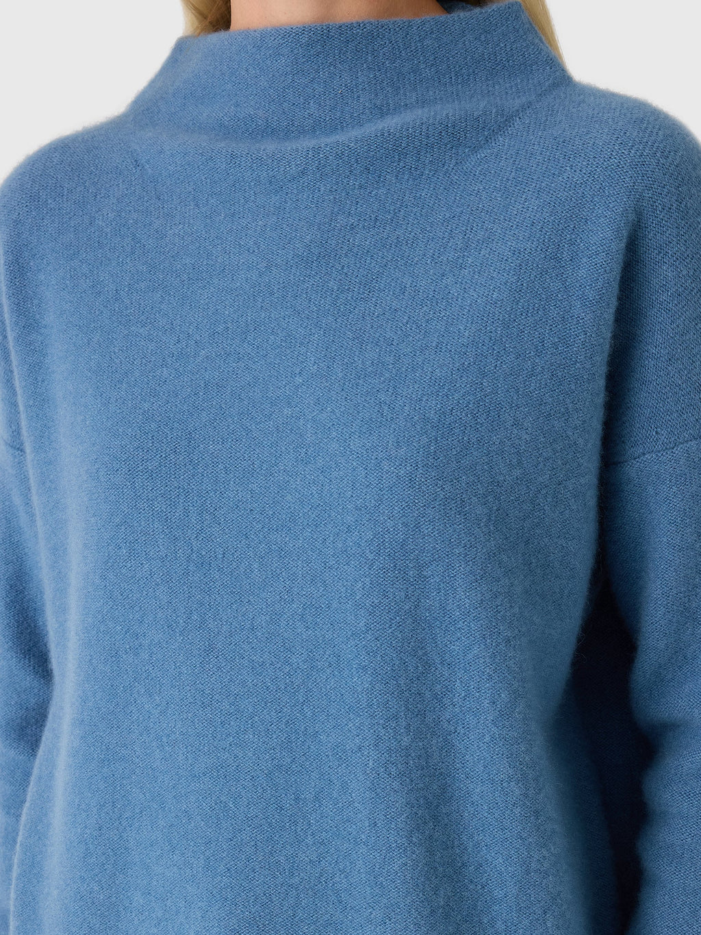 Vince Women's Plush Cashmere Funnel-Neck Sweater