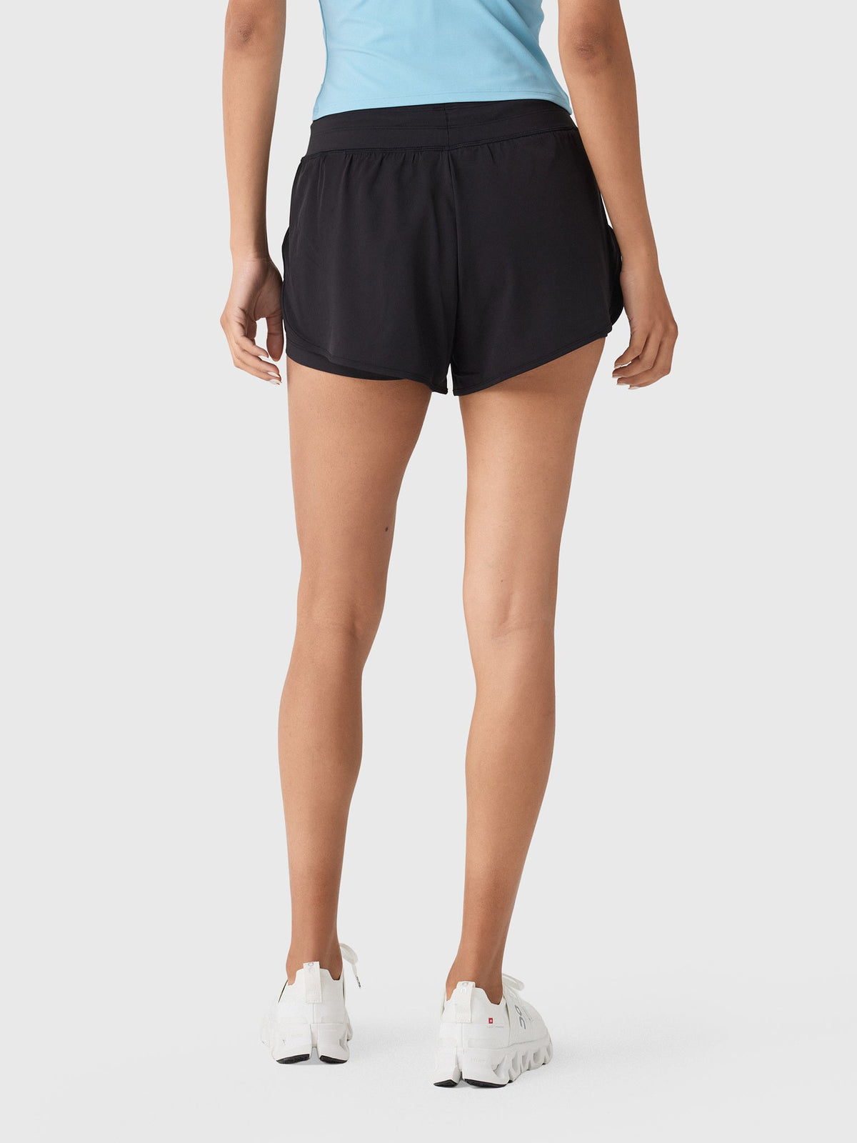 Vuori Women's Daily Speed 2.5" Short