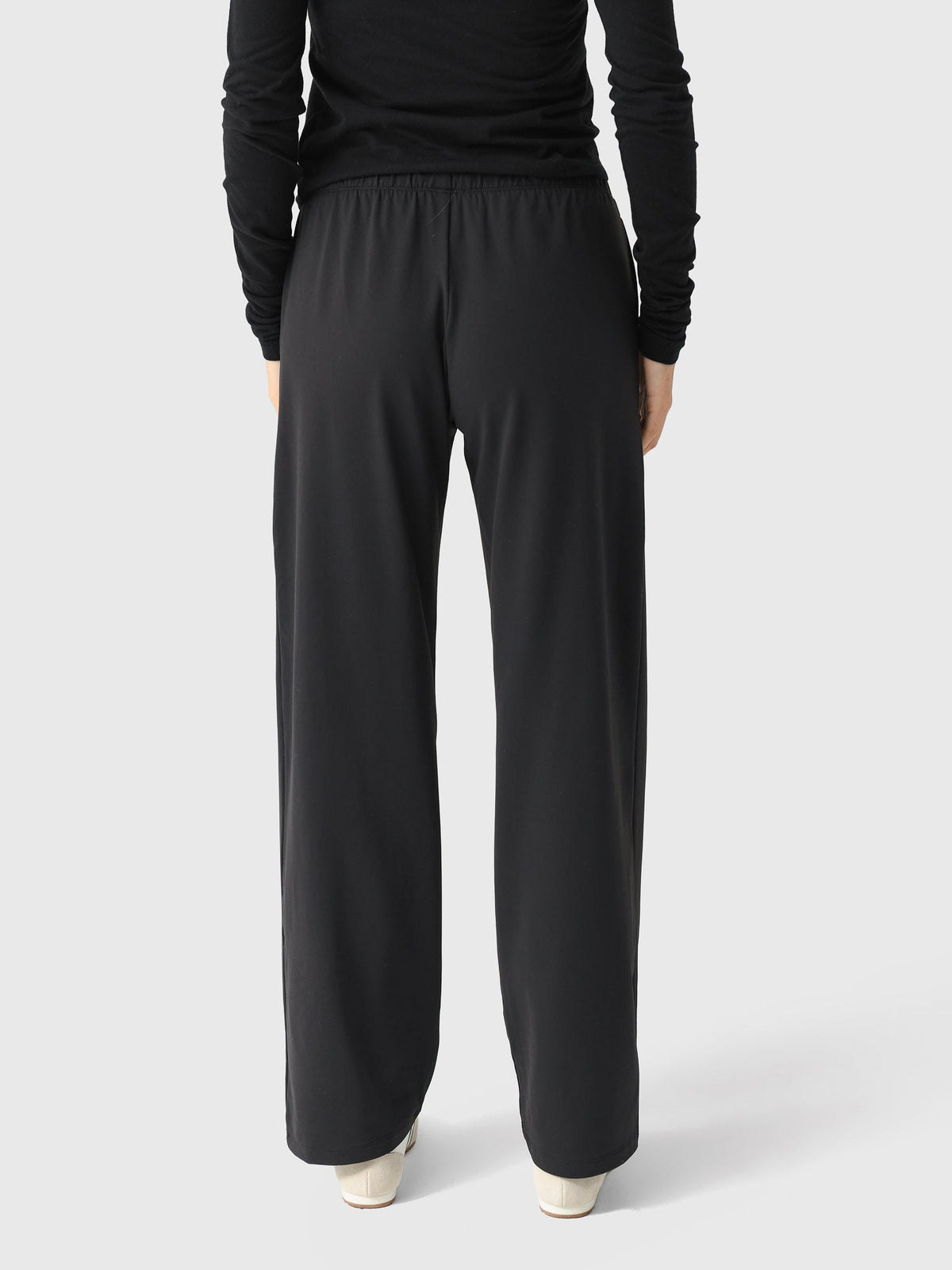 Vuori Women's Halo Modern Straight Leg Pant