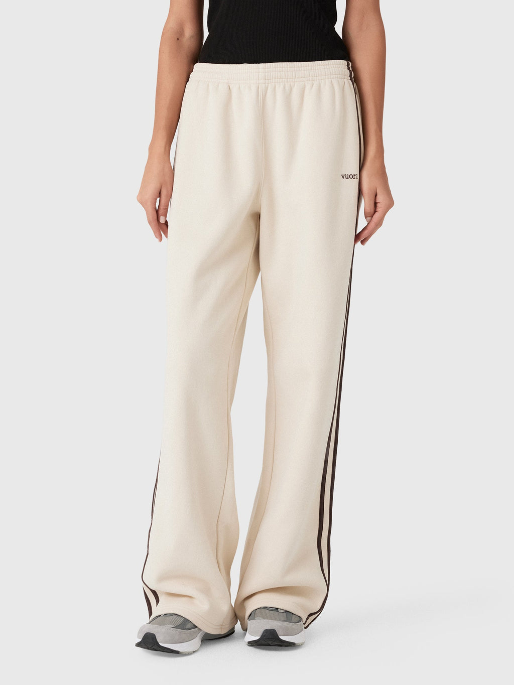 Vuori Women's Restore Straight Track Sweatpant
