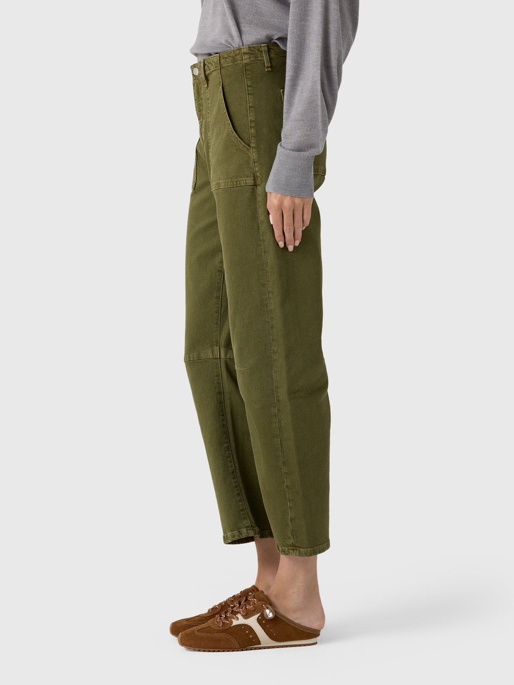 Le Jean Women's Utility Soft Barrel Jean