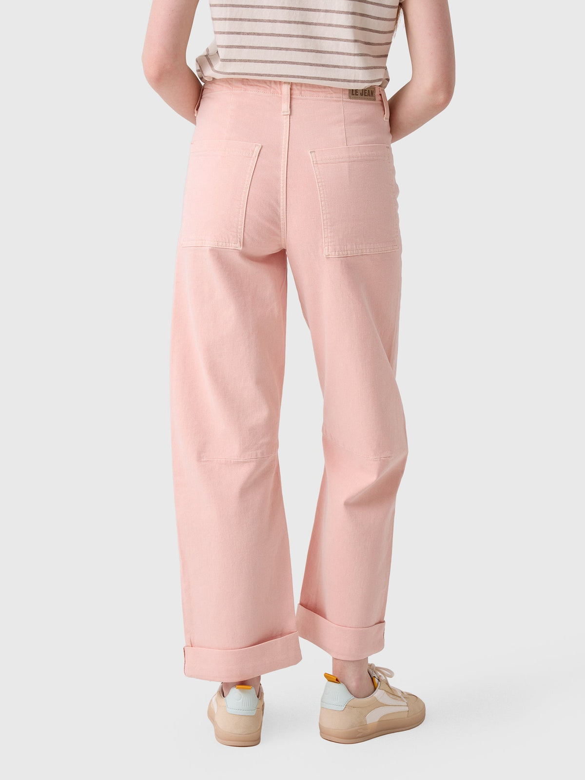 Le Jean Women's Utility Soft Barrel Jean