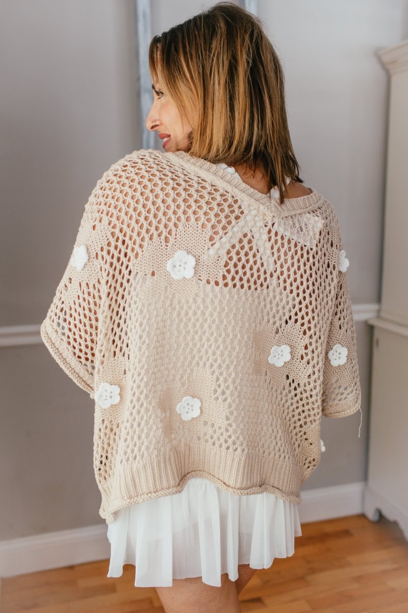 Barefoot Daisy Top