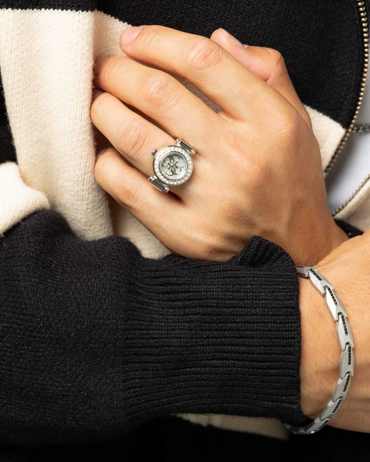 Guess Mainline Anna Ring Watch Silver