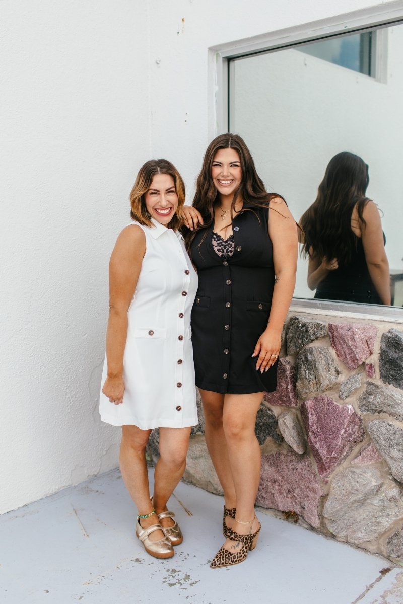 Buttoned Beauty Dress In Black