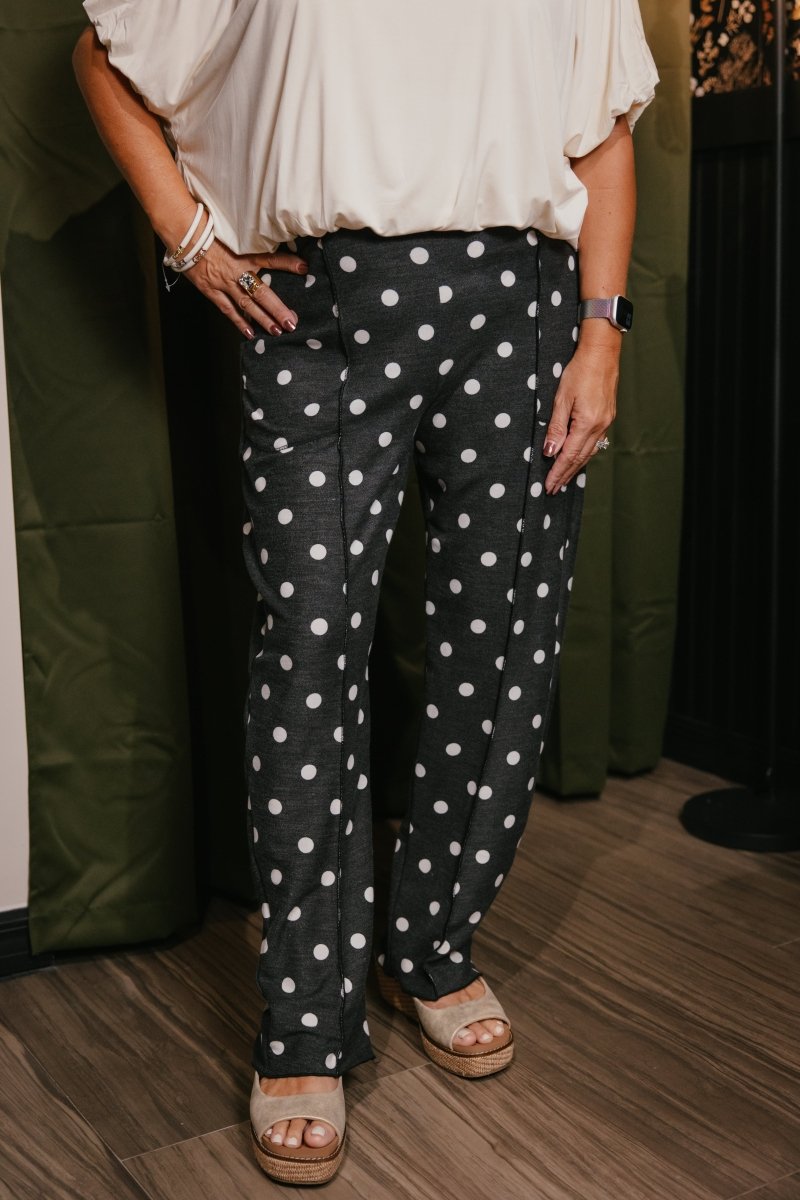Casually Cool Pants In Polka Dot - Reg & Curvy