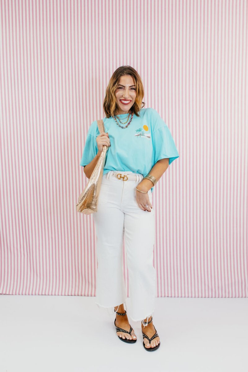 Chasing Sunshine Tee - Reg & Curvy