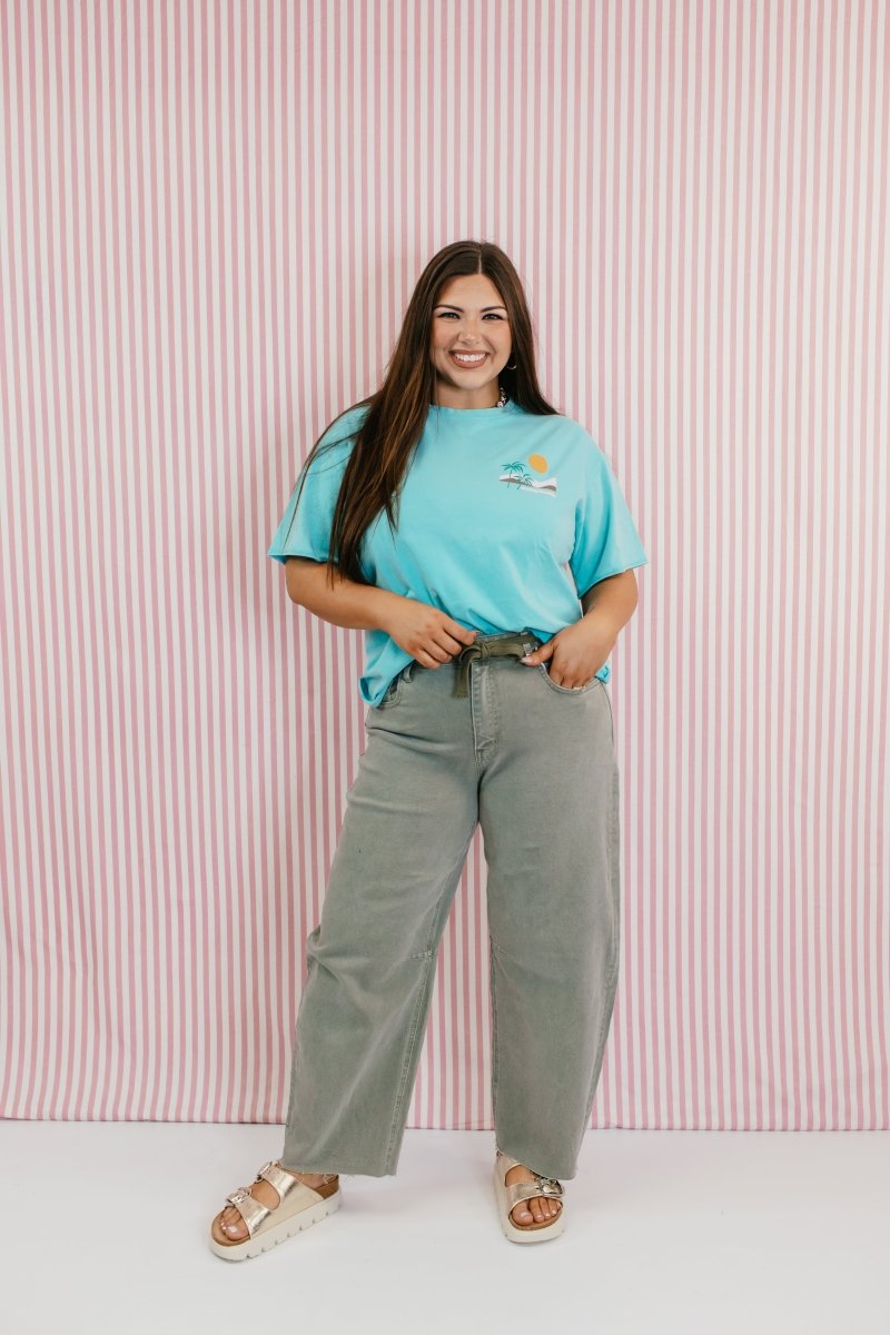 Chasing Sunshine Tee - Reg & Curvy