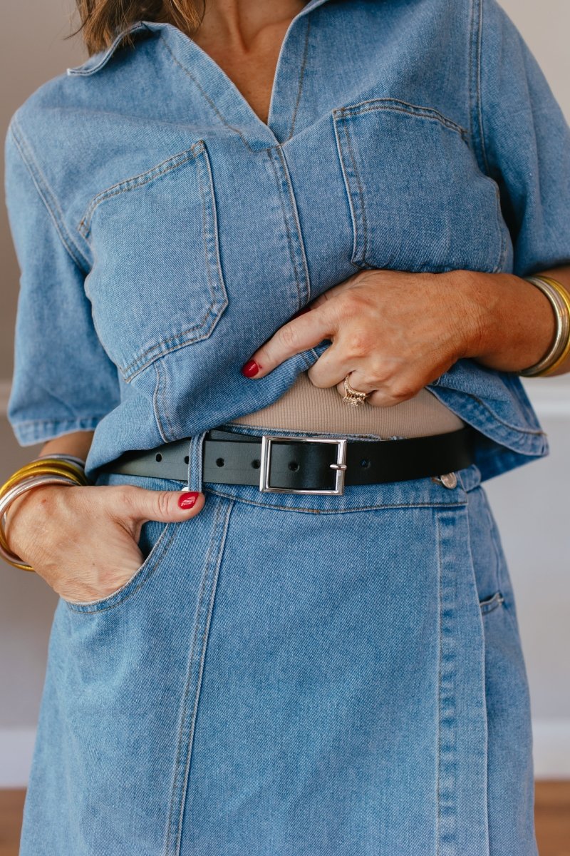 Classic Rectangle Buckle Leather Belt In Black