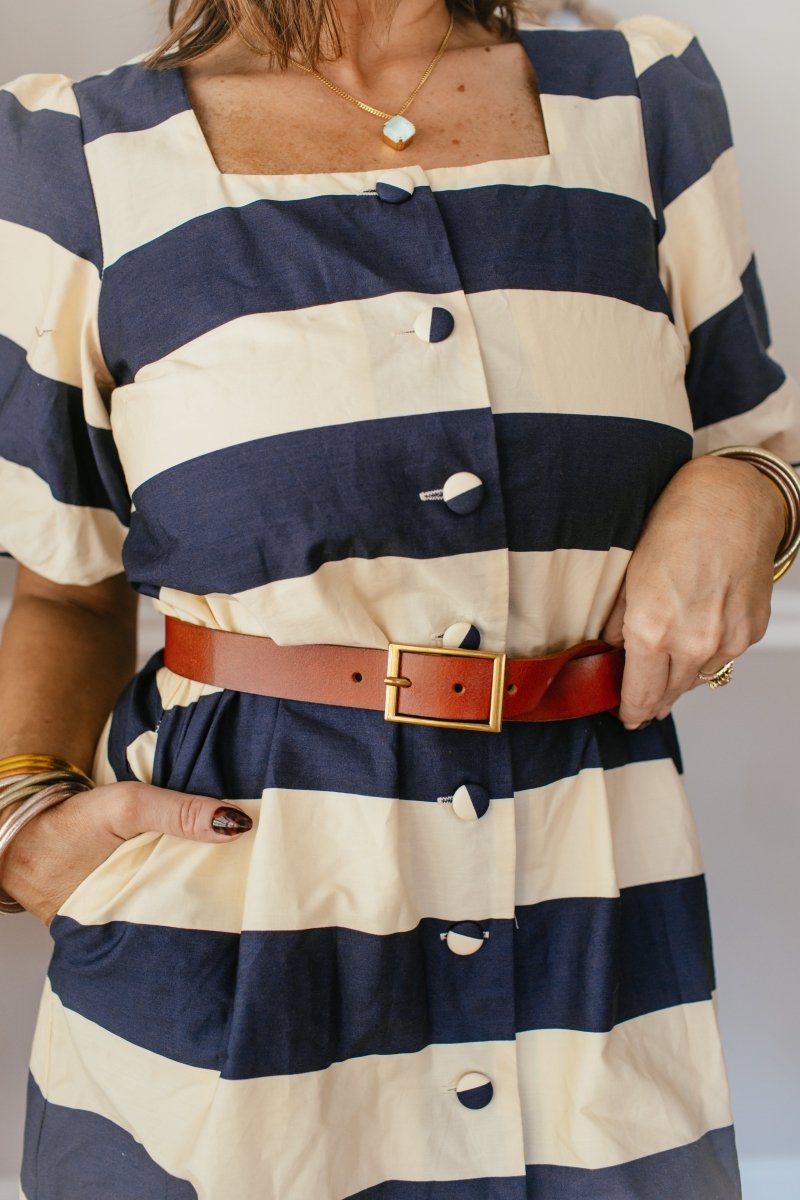 Classic Rectangle Buckle Leather Belt In Tan