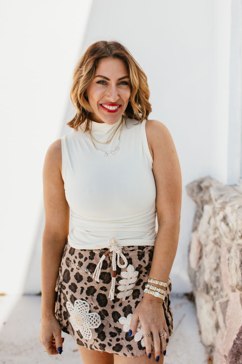 Clean Cut Mock Neck Tank In Ivory - Reg & Curvy