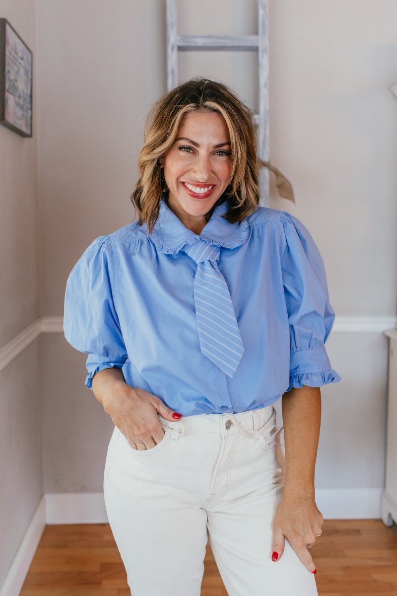 Clean Girl Classic Top In Blue