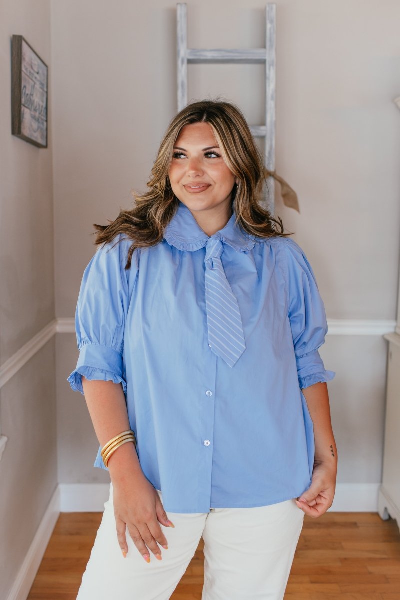 Clean Girl Classic Top In Blue