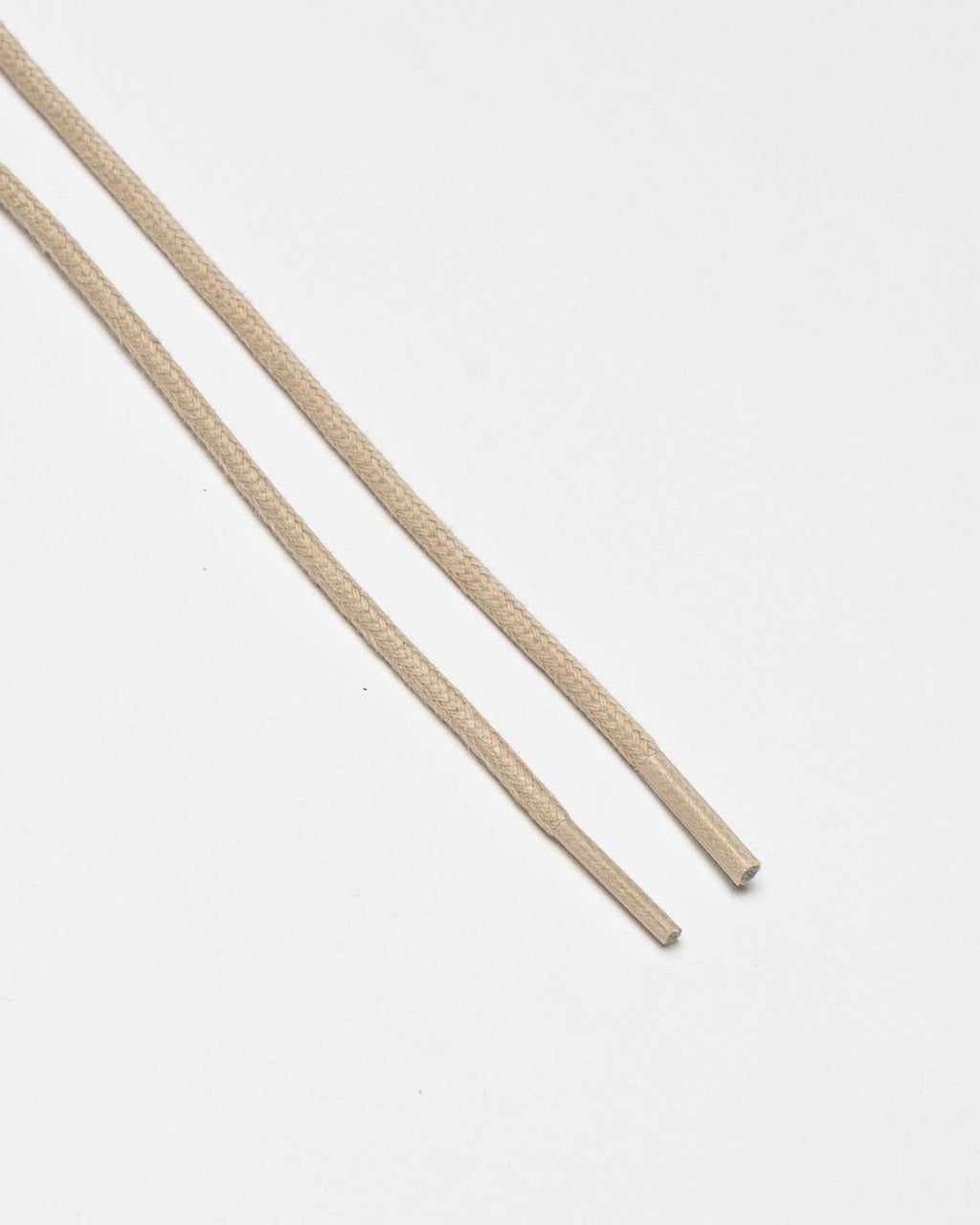 Nude round laces