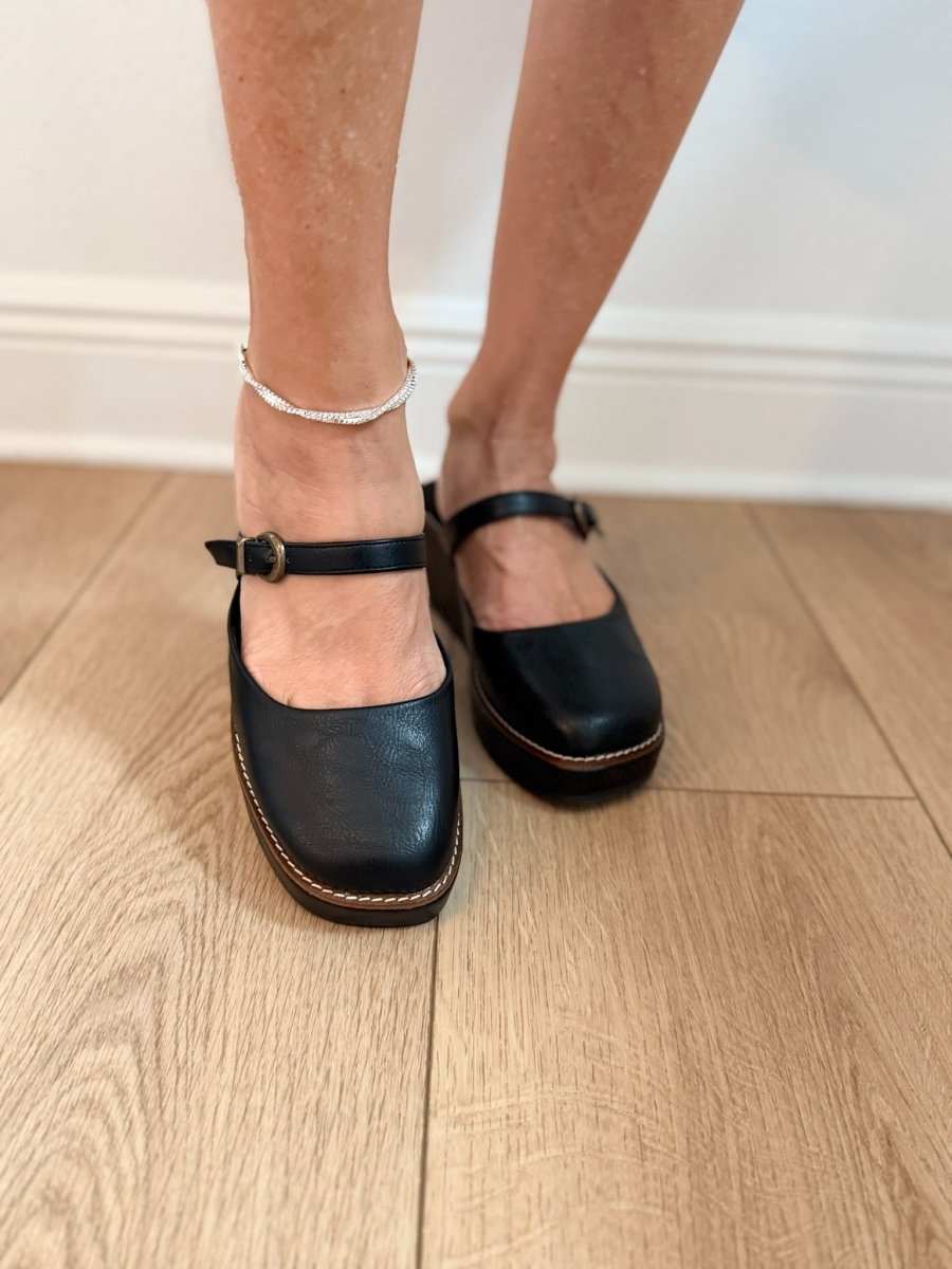 Corky's Black Me Time Wedges