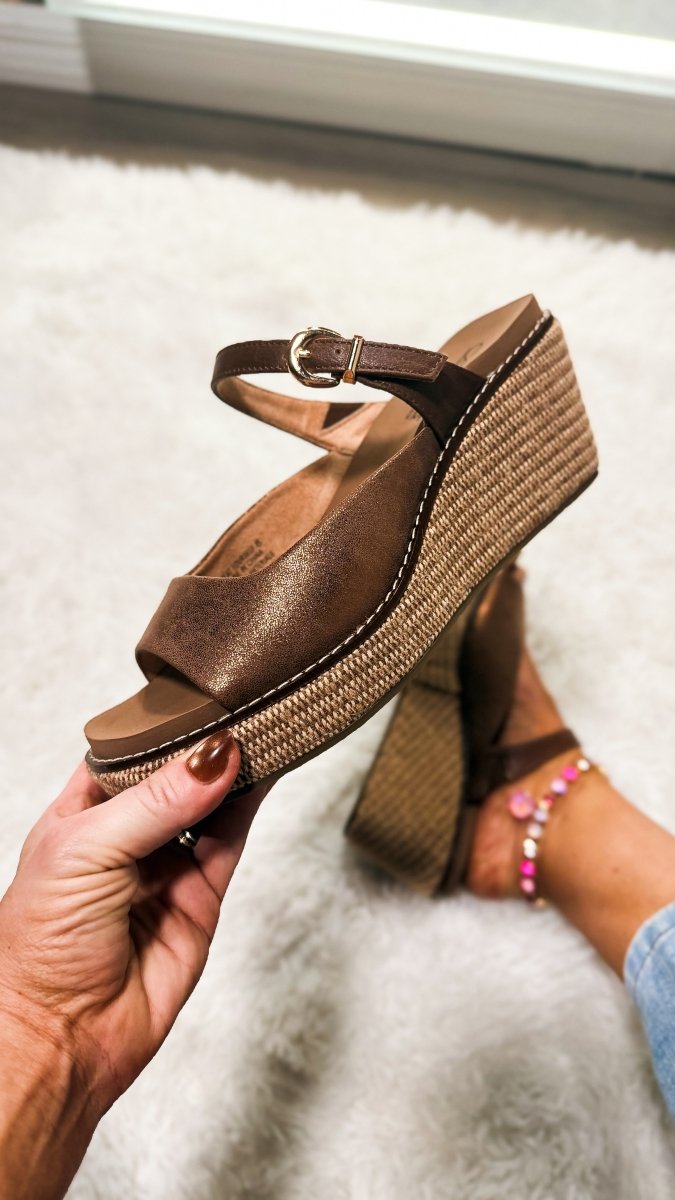 Corky's Bronze Combo Treat Yourself Wedges