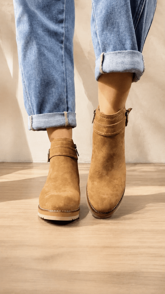 Corky's Camel Intuition Boots