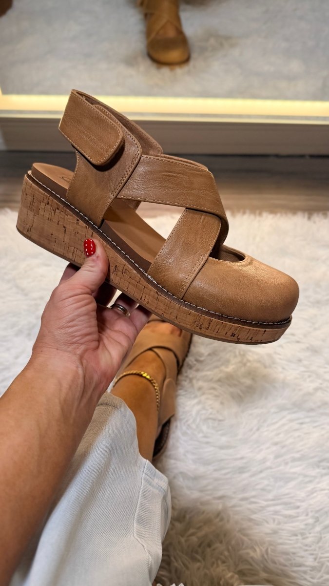 Corky's Caramel Bring It In Sandals