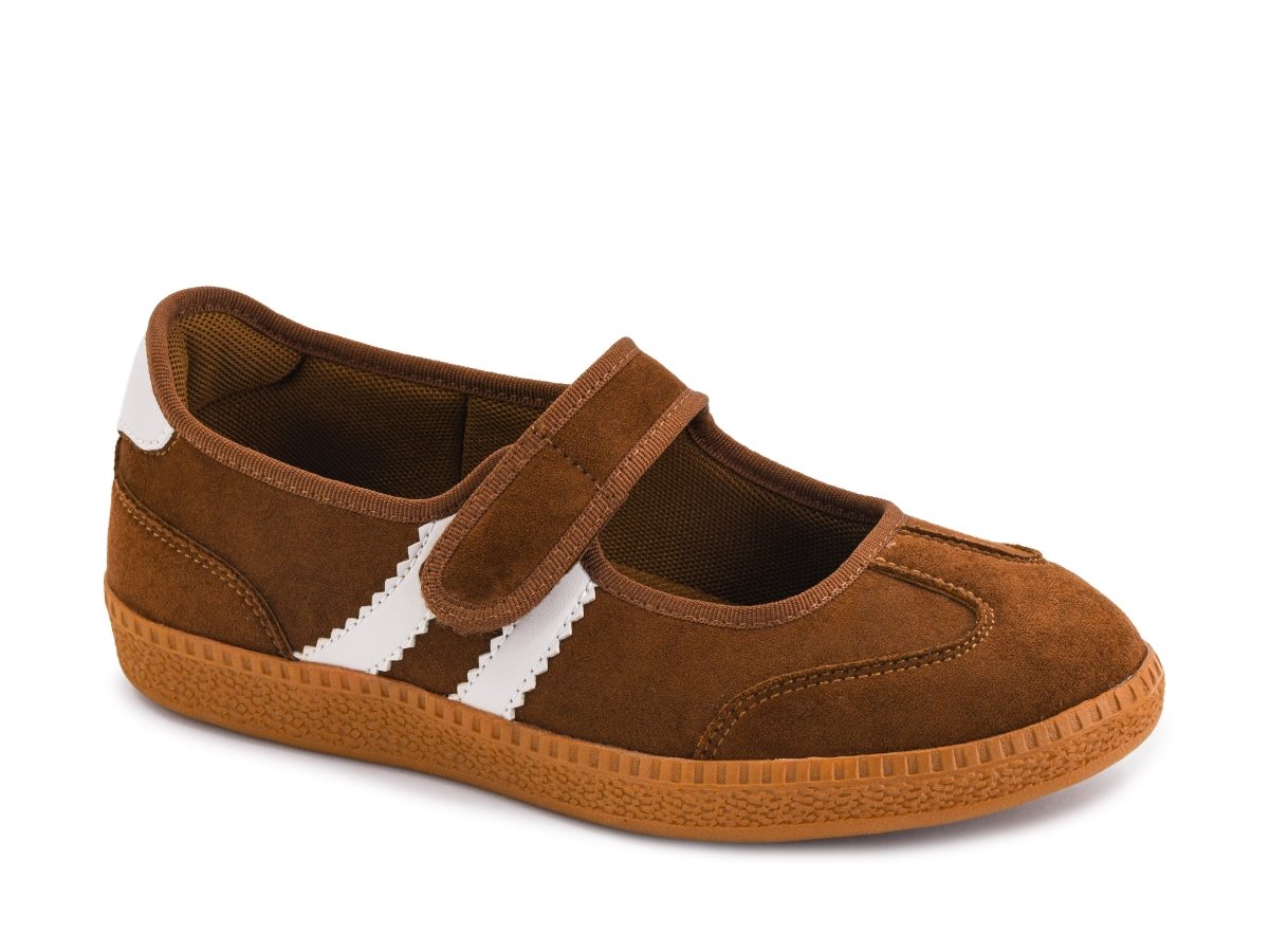 Corky's Chestnut Calm Down Sneakers