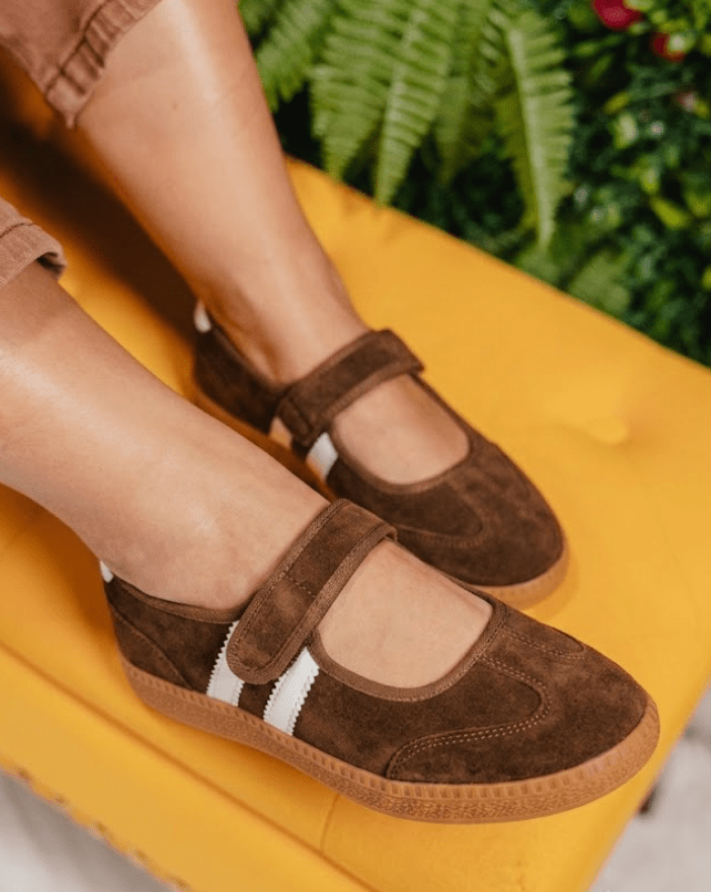 Corky's Chestnut Calm Down Sneakers