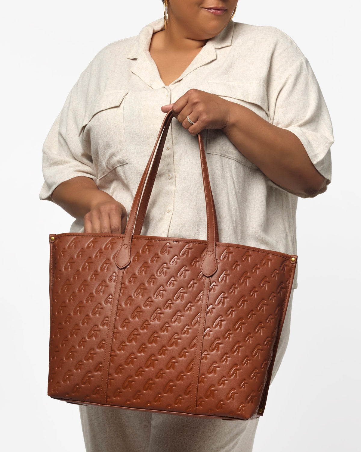 XL MONOGRAM SLEEK TOTE - BROWN