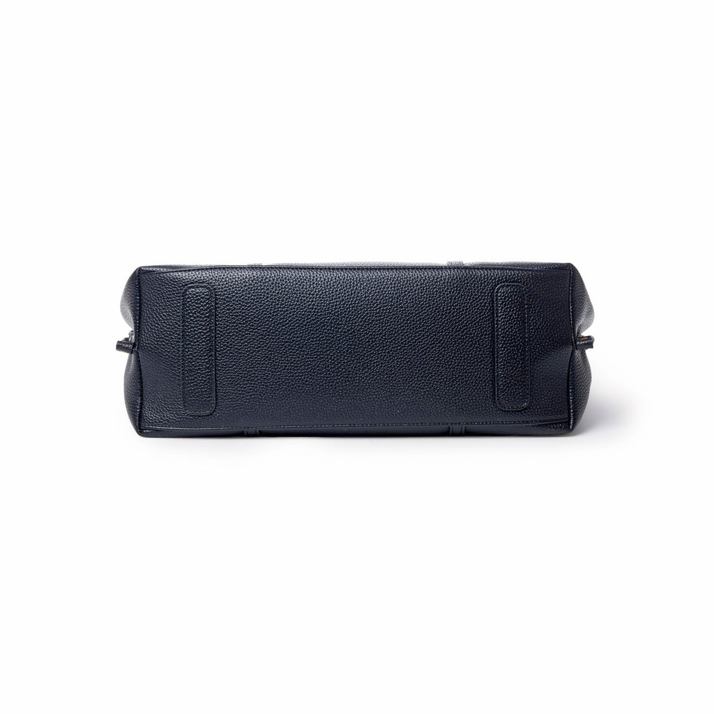 PEBBLE SLEEK TOTE - BLACK