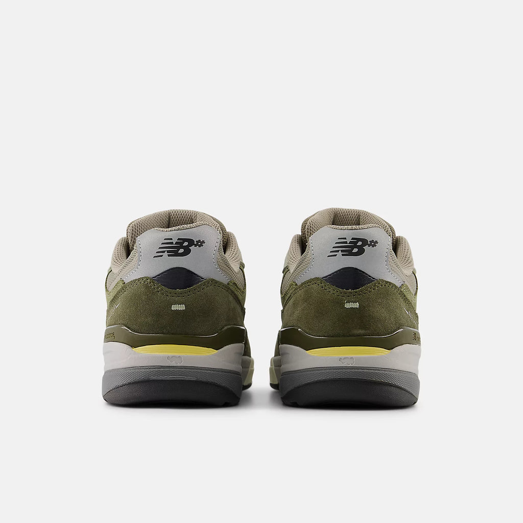 New Balance Numeric Andrew Reynolds 933 Green Green)