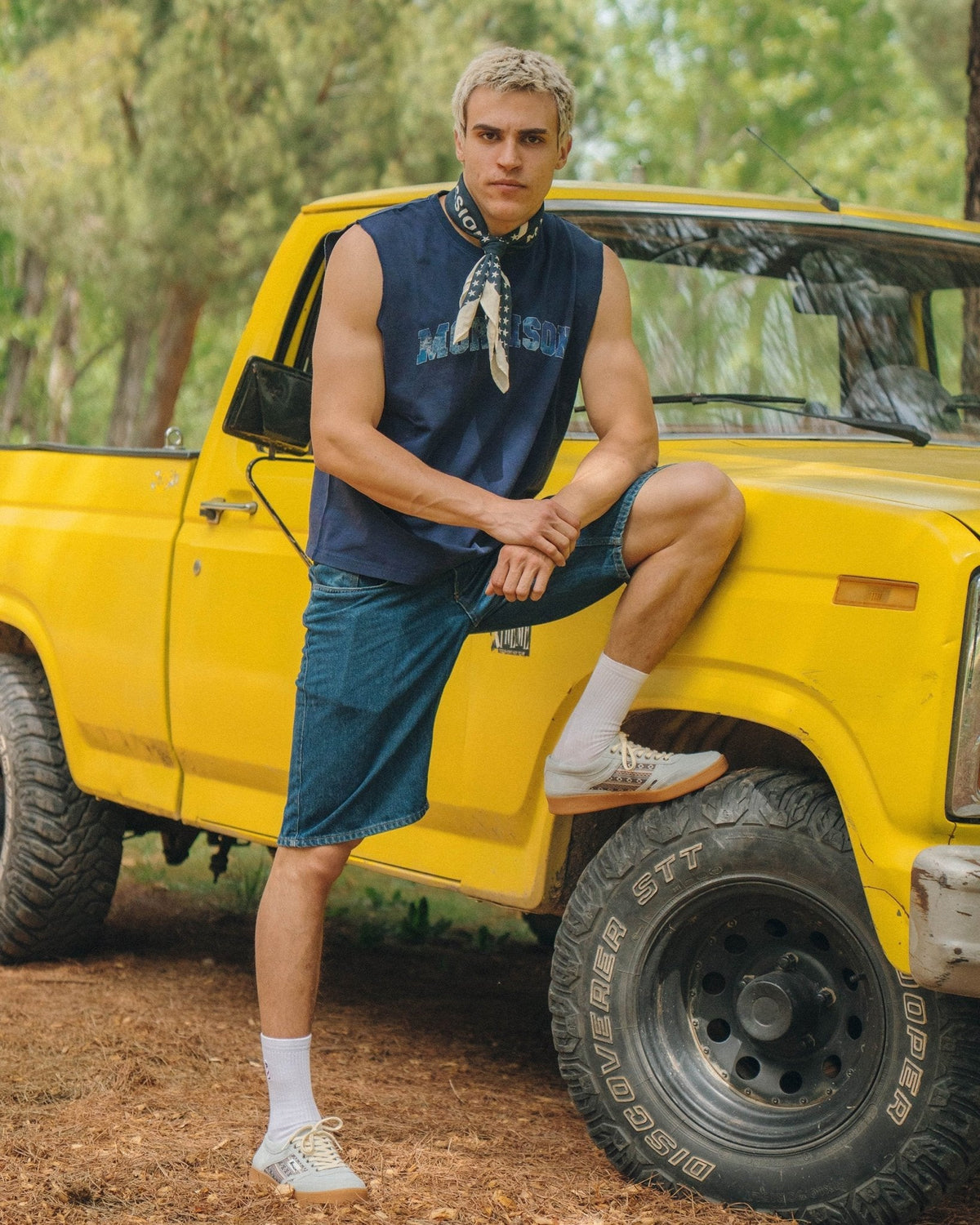 SKY NAVY BOXY TANK TOP