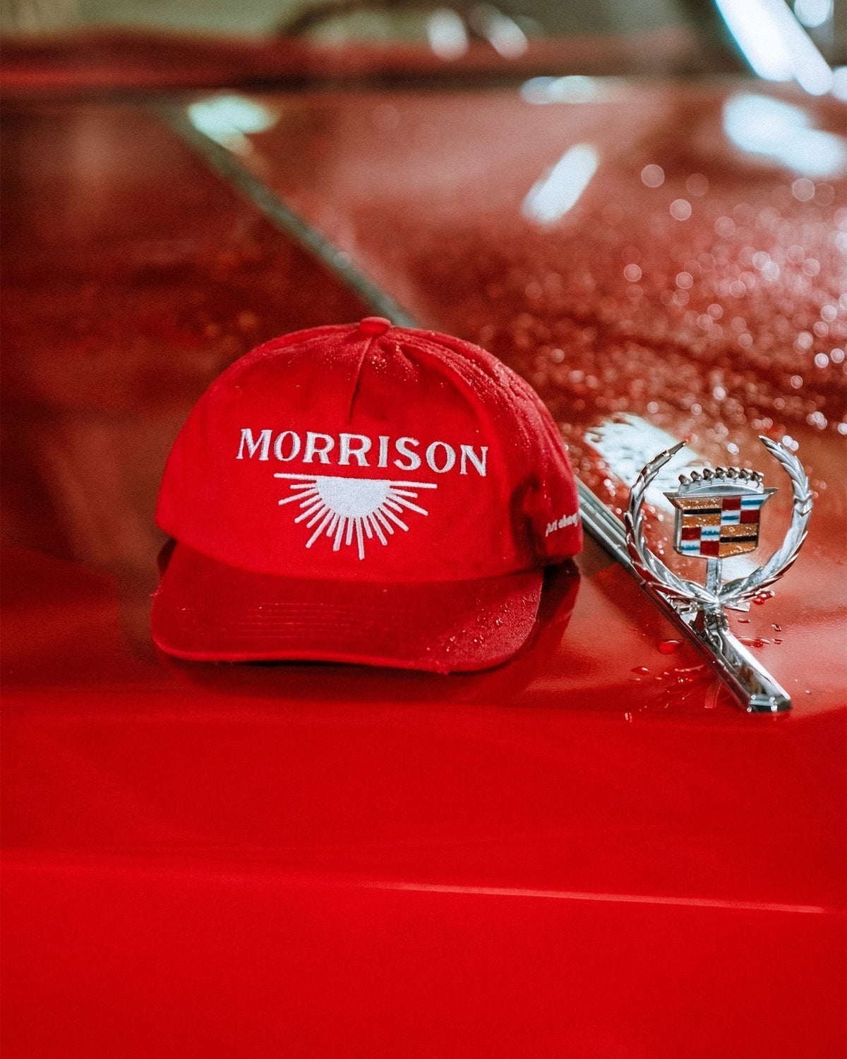 SUNSET RED CAP