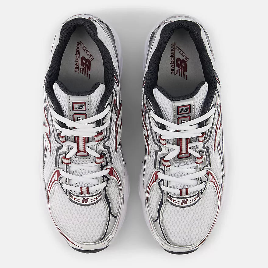 New Balance 740 (Red/White)